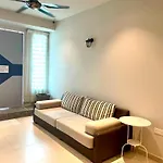 Air Putih Guest House Private Room With Toilet